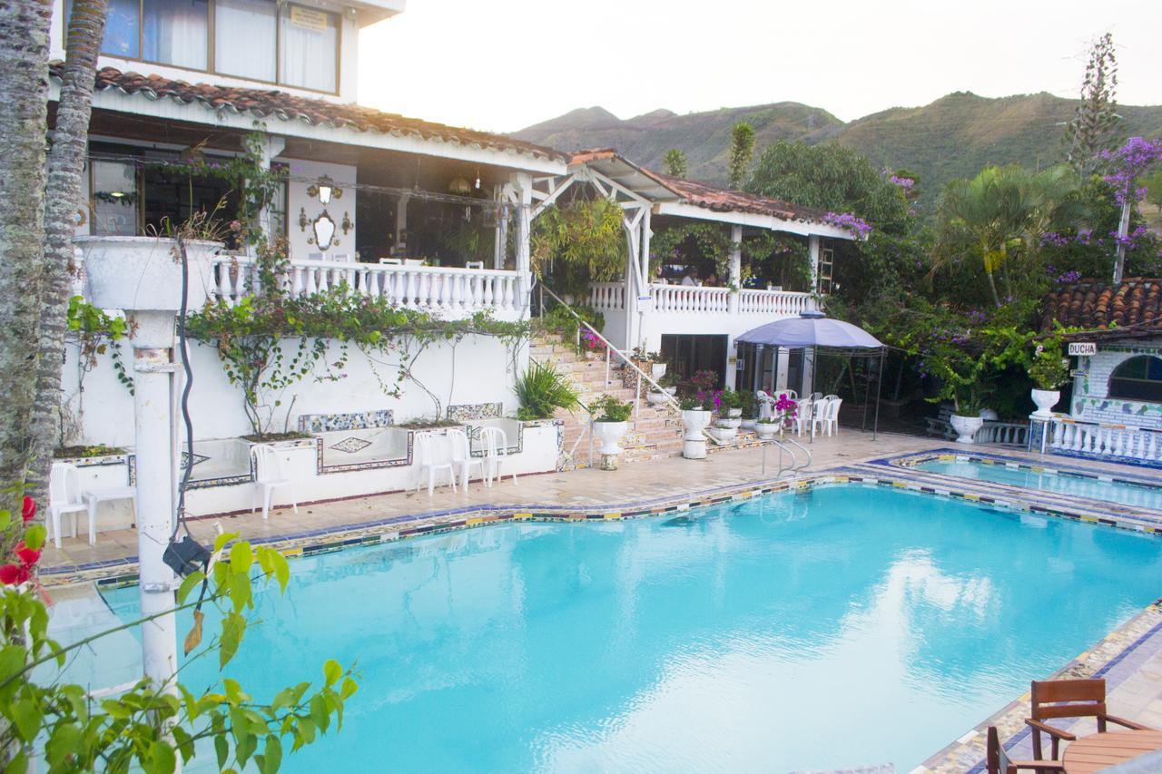 Hotel Hacienda Casa Blanca Lemos Exterior foto
