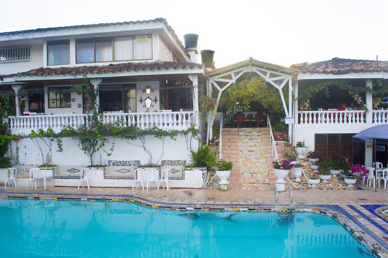 Hotel Hacienda Casa Blanca Lemos Exterior foto